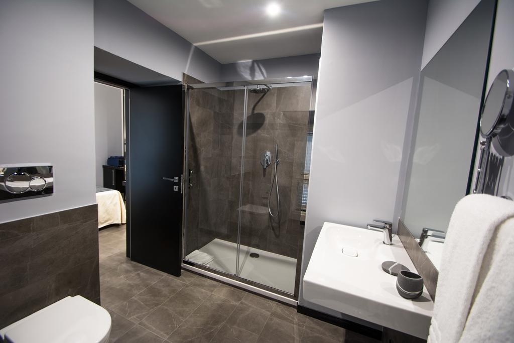 Capital Suite Rome Room photo